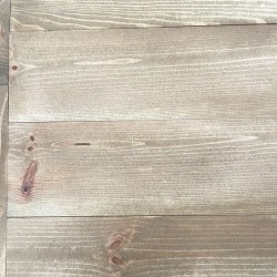 Table basse en pin massif