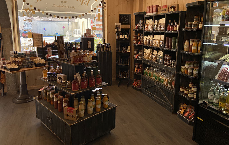 presentoirs produits epicerie interieur