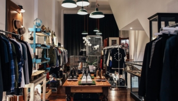 Les 3 indispensables pour agencer votre boutique de prêt-à-porter